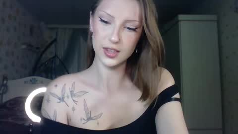 ruxashade online show from November 15, 12:45 pm