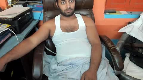 rwb17 online show from April 5, 11:51 am