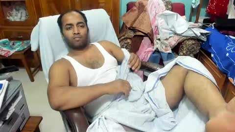 rwb17 online show from April 13, 3:39 pm