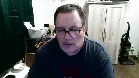 rwzar_1965 online show from May 9, 6:07 am