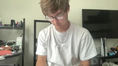 ryan online show from May 18, 12:18 am
