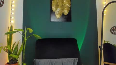 Snapshot of ryan_doyle chatting on September 17, 1:18 am Ryan independent model online show from September 17, 1:18 am