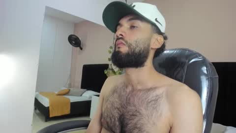 Snapshot of ryan_jackson_ chatting on November 9, 3:38 am ryan_jackson_ online show from November 9, 3:38 am