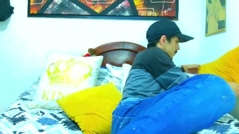 ryan online show from October 18, 12:02 am