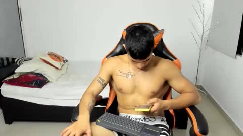 Snapshot of ryan_myerz chatting on February 8, 7:28 pm ryan_myerz online show from February 8, 7:28 pm