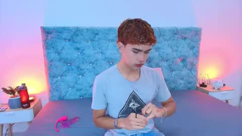 R Y A N   ON   F I R E online show from March 25, 11:27 am