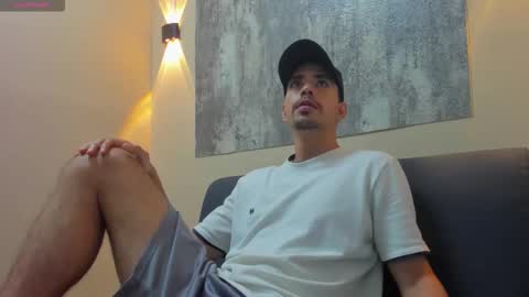 Snapshot of ryan_paterson chatting on November 1, 1:02 pm Ryan online show from November 1, 1:02 pm