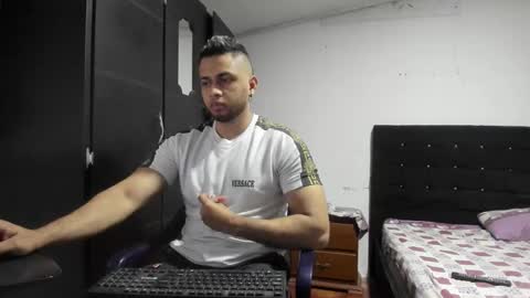 ryan_xc1 online show from February 28, 2:12 am