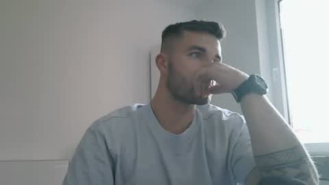 ryanhoffmann15 online show from July 9, 9:57 am