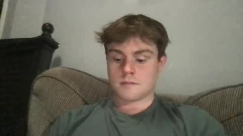 ryanhung_57 online show from April 29, 2:48 am