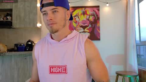 Ryan Blue ig ryannblue online show from October 18, 10:32 pm