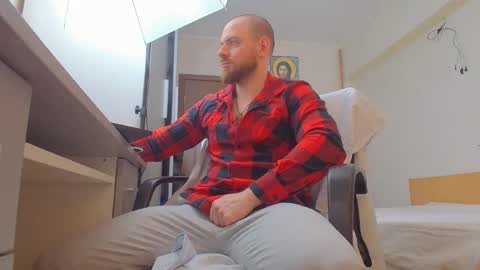 Ryanstone  online show from March 25, 6:19 am