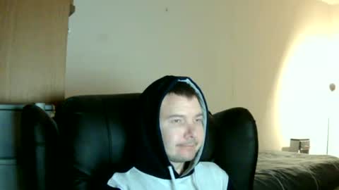 Ryder93 online show from April 3, 2:37 pm