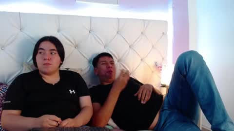 Ryder and Violet online show from January 30, 5:41 am