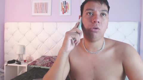 Ryder and Violet online show from February 7, 2:29 am