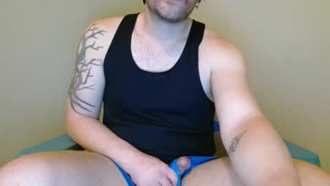 Snapshot of rylancolt chatting on November 25, 3:39 am Rylan Colte online show from November 25, 3:39 am