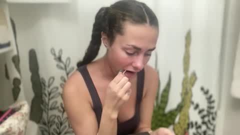 rylancurlygirlxoxo online show from February 24, 3:04 am