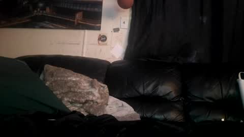 ryliemackenzie93 online show from July 4, 4:29 am