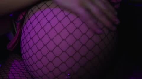 SINGLE WIDOWED MOM online show from May 14, 7:26 am