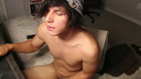 Snapshot of ryot35 chatting on October 22, 9:58 pm Ryot3 online show from October 22, 9:58 pm