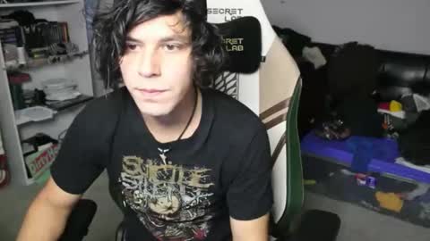 Snapshot of ryot35 chatting on November 16, 4:40 am Ryot3 online show from November 16, 4:40 am