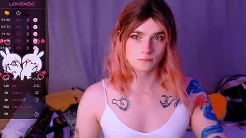  Alice  online show from October 25, 8:00 am