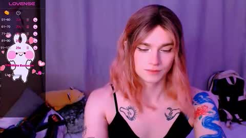  Alice  online show from March 28, 5:45 pm