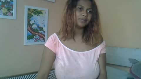 rywanna online show from July 9, 6:28 am