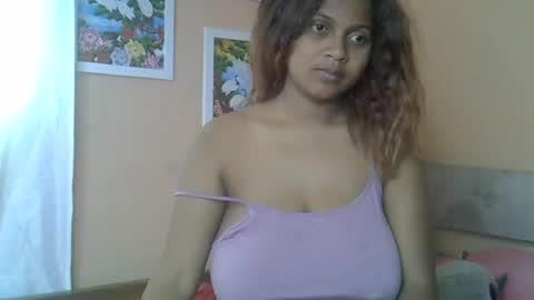 rywanna online show from July 15, 6:18 am