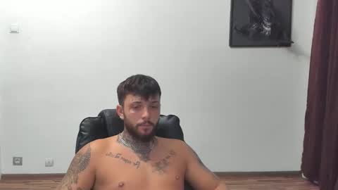 s1nmaster online show from October 3, 7:44 pm