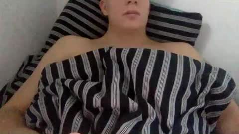 Snapshot of s476890 chatting on February 26, 7:09 am s476890 online show from February 26, 7:09 am