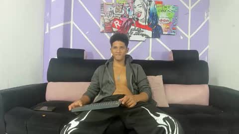 s_d_b_hot online show from April 5, 7:44 pm