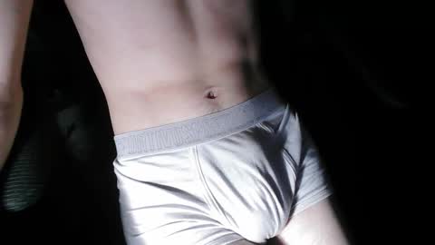 Max online show from September 30, 9:42 pm