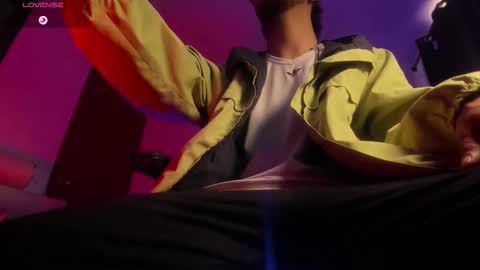 Steven Independent online show from December 17, 8:59 pm