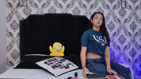 Snapshot of saara_brown chatting on September 24, 11:46 am Saara Brown online show from September 24, 11:46 am