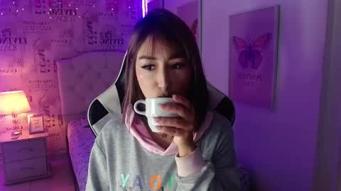 1 online show from November 15, 11:51 am