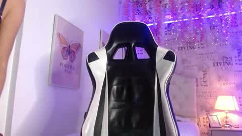 1 online show from January 17, 12:10 pm