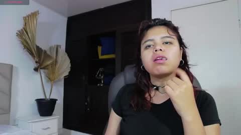 Snapshot of sabinamerchetti_ chatting on April 20, 9:38 pm Sabina Merchetti online show from April 20, 9:38 pm