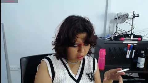 Snapshot of sabinamerchetti_ chatting on April 23, 7:20 am Sabina Merchetti online show from April 23, 7:20 am