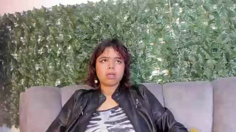 Snapshot of sabinamerchetti_ chatting on June 15, 1:19 am Sabina Merchetti online show from June 15, 1:19 am