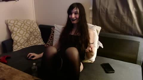 sabinewinters online show from May 16, 12:07 am
