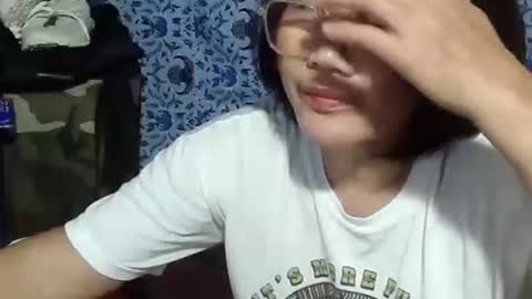 Snapshot of sabrina069 chatting on December 13, 9:53 pm sabrina069 online show from December 13, 9:53 pm