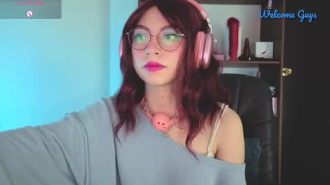 Sabrina online show from March 5, 11:45 pm