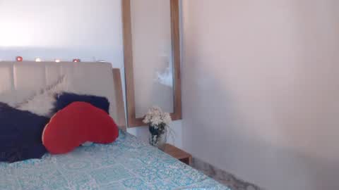 sabrina online show from December 14, 7:36 am