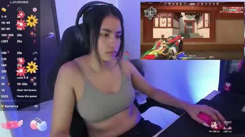 Angie  online show from November 26, 6:31 pm