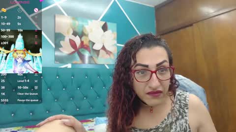 Snapshot of sabrina_dupont chatting on March 9, 12:53 pm SABRINA online show from March 9, 12:53 pm