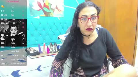 Snapshot of sabrina_dupont chatting on October 28, 1:14 pm SABRINA online show from October 28, 1:14 pm