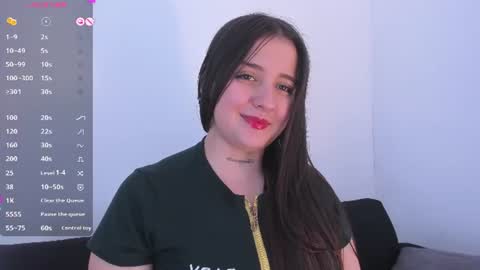 Snapshot of sabrina_lennox chatting on June 11, 12:32 am Sabrina Maria online show from June 11, 12:32 am