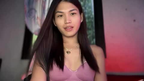 Nadine online show from November 4, 5:06 am