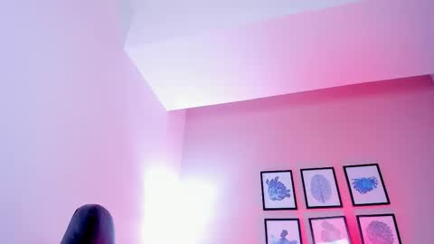 Snapshot of sabrina_sabrock_ chatting on November 23, 6:46 am Sabrina online show from November 23, 6:46 am